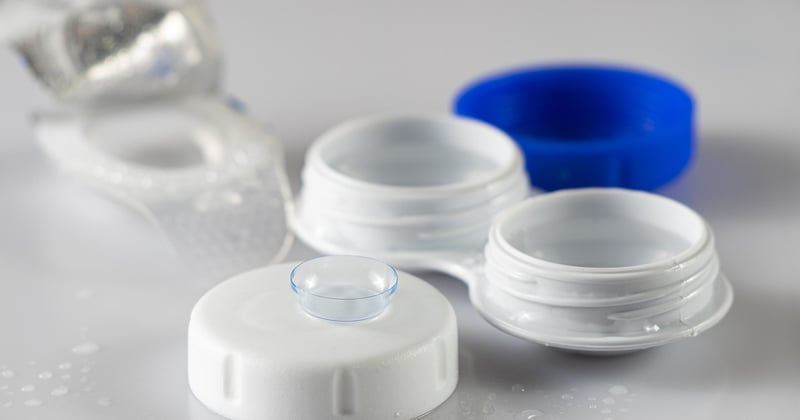Voir sans lunettes la nuit : l'orthokératologie expliquée